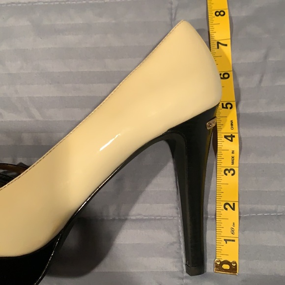 Michael Kors Lana platform peep toe 10 vanilla - Picture 10 of 10